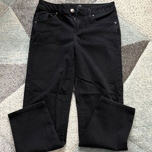 1822 Denim Women's Black Straight Leg Jeans